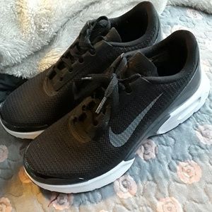 Nike air max Jewell, women's...New